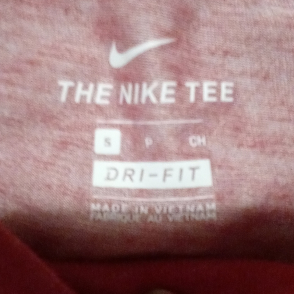 T shirt - Picture 2 of 4